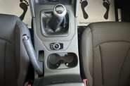 SsangYong Grand Musso Base