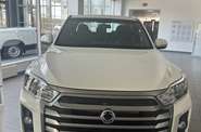 SsangYong Grand Musso Base