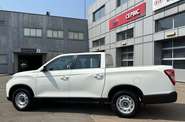 SsangYong Grand Musso Base