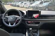 SsangYong Grand Musso Base