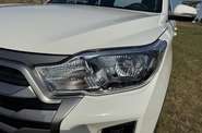 SsangYong Grand Musso Base