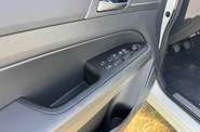 SsangYong Grand Musso Base