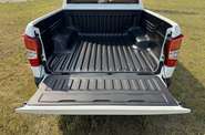 SsangYong Grand Musso Base
