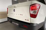 SsangYong Grand Musso Base