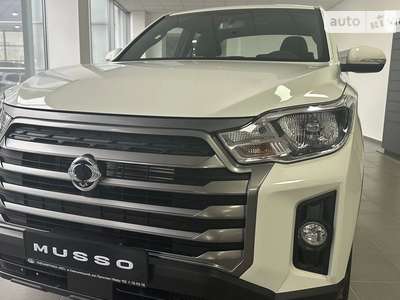 SsangYong Musso 2023 Base