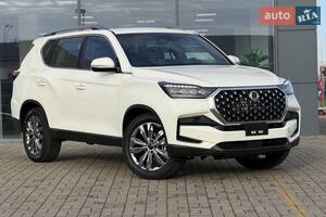 SsangYong Rexton Base