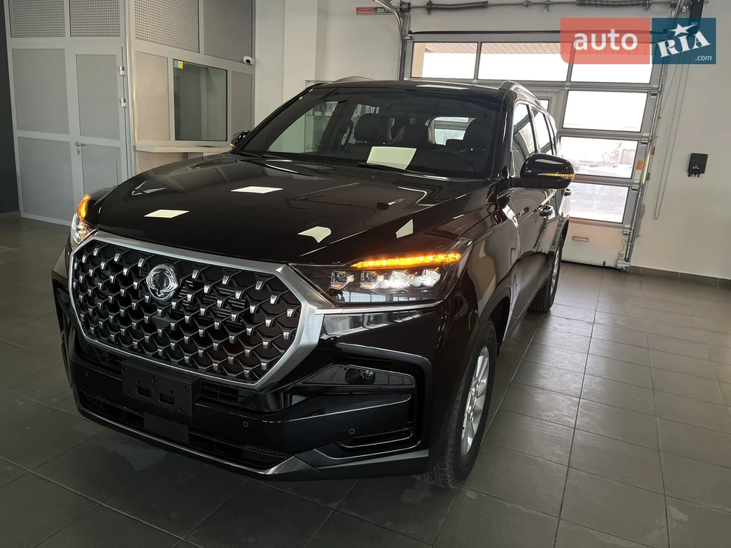 SsangYong Rexton Base