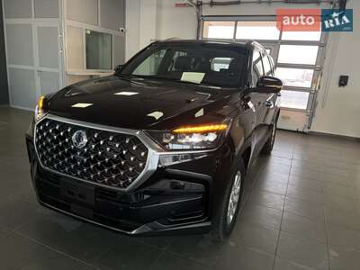 SsangYong Rexton 2024 Base