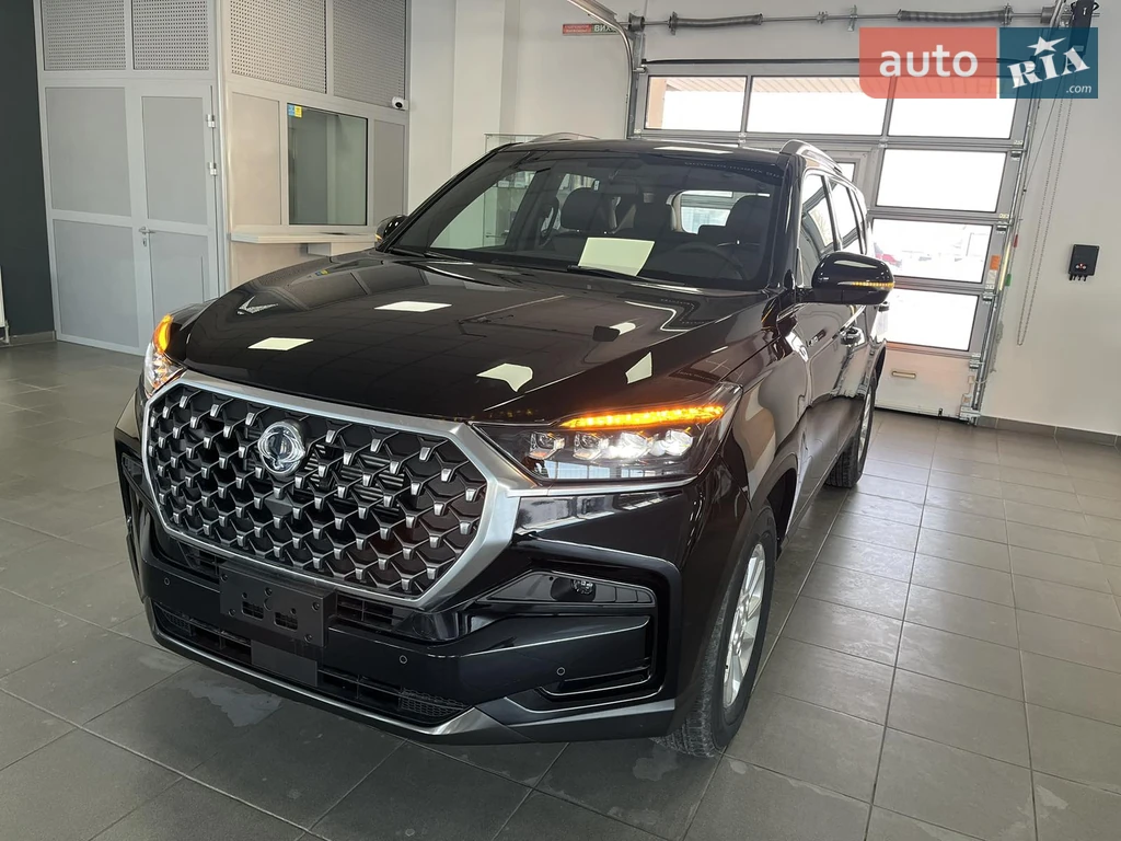 SsangYong Rexton Base