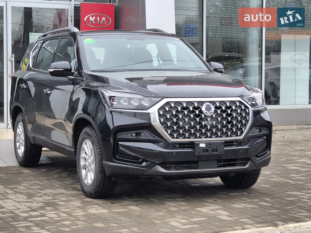 SsangYong Rexton Base