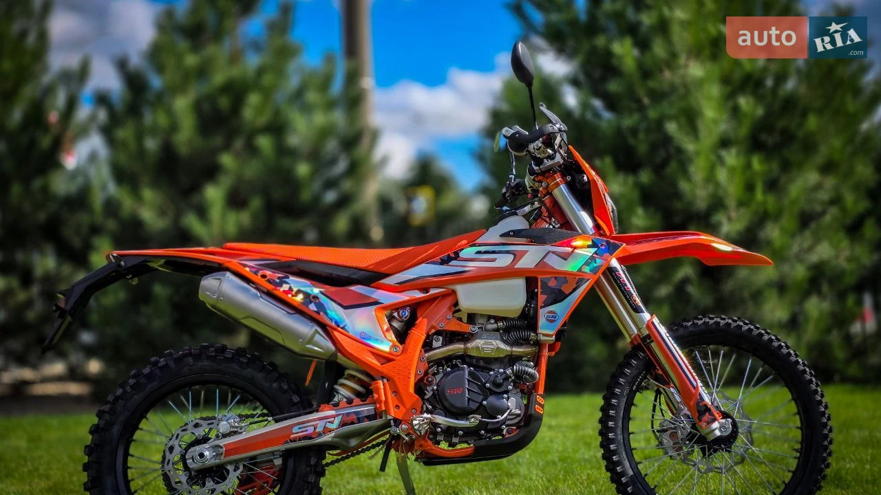 STN V8 Enduro Base