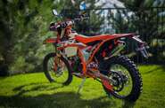 STN V8 Enduro Base