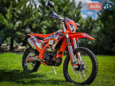 STN V8 Enduro 2025 Base