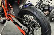 STN V8 Motard Base