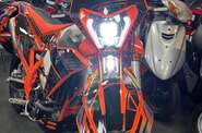 STN V8 Motard Base