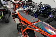 STN V8 Motard Base