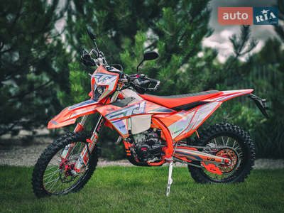 STN V9 Enduro 2025 Base