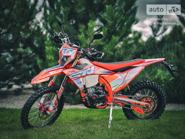 STN V9 Enduro 2025