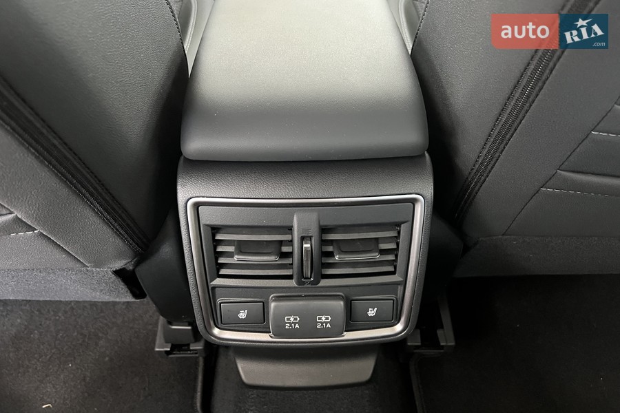 Subaru Forester - фото 16