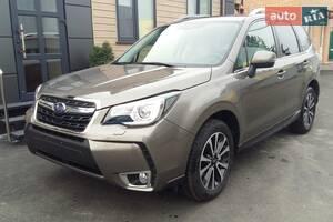 Subaru Forester 2018 года
