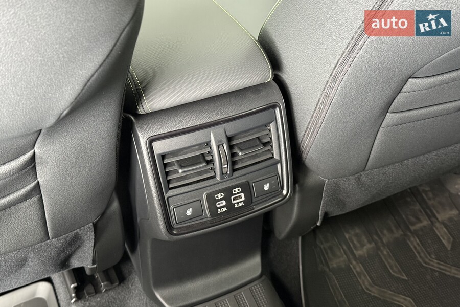 Subaru Forester - фото 14