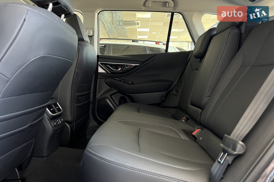 Subaru Outback - фото 12