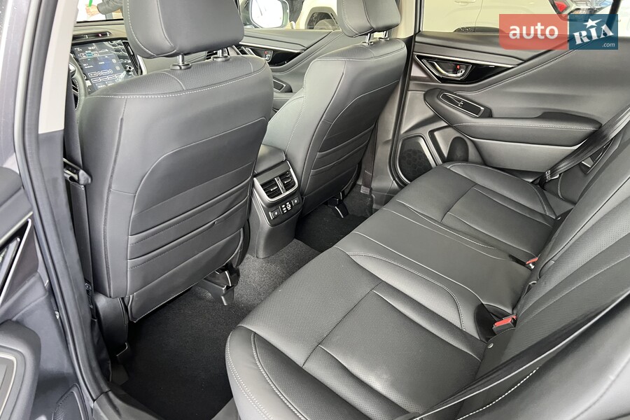 Subaru Outback - фото 13