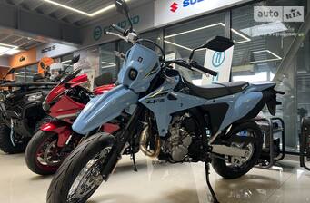 Suzuki DRZ 4SM 2025 Base