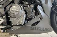 Suzuki GSX 8R Base