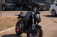 Suzuki GSX 8S Base