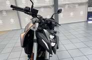 Suzuki GSX 8S Base