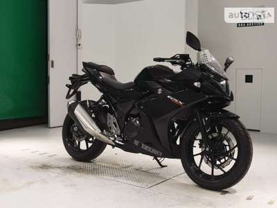 Suzuki GSX Base 250R 2023