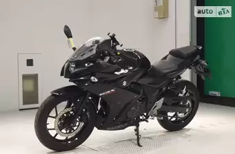 Suzuki GSX