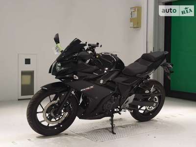 Suzuki GSX 2022 Base