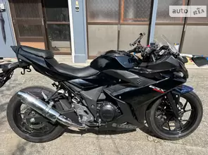 Suzuki GSX