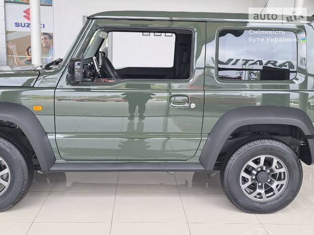 Suzuki Jimny 2025