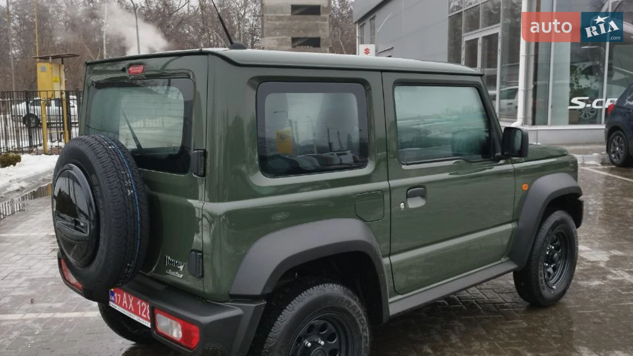 Suzuki-1