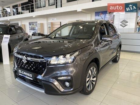 Suzuki S-Cross 2025