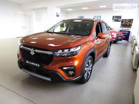 Suzuki S-Cross 2024