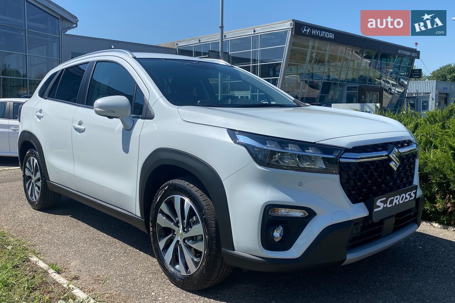 Suzuki S-Cross - фото 3