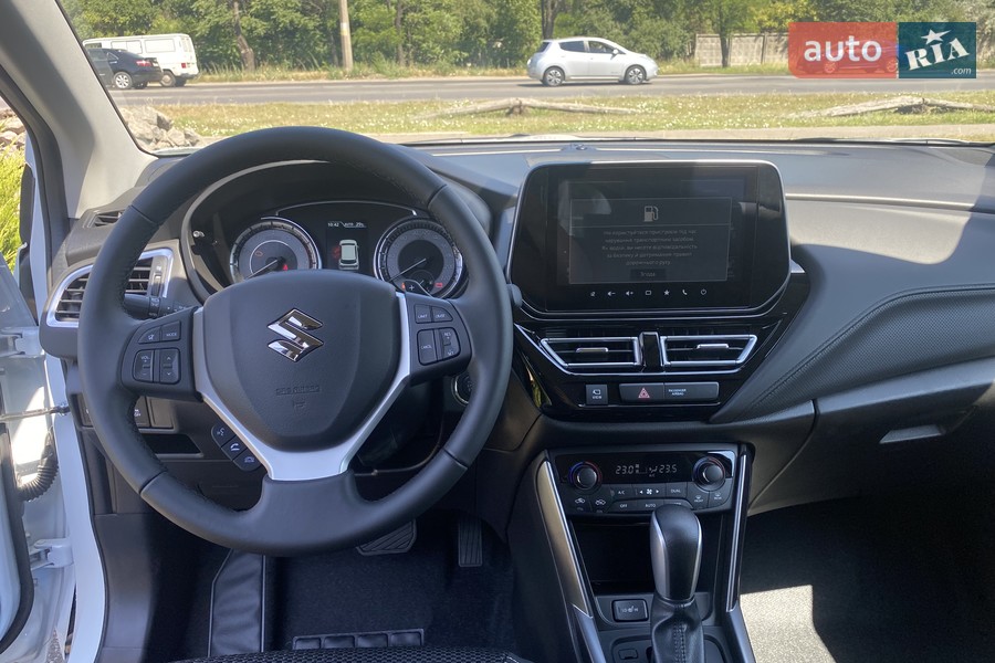 Suzuki S-Cross - фото 20
