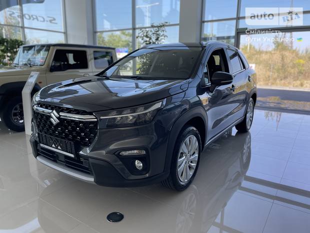 Suzuki S-Cross 2024