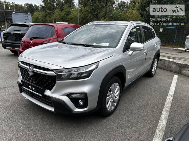 Suzuki S-Cross 2024