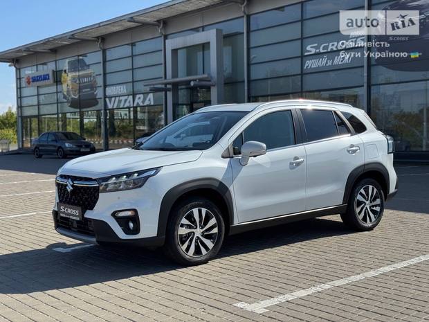 Suzuki S-Cross 2025