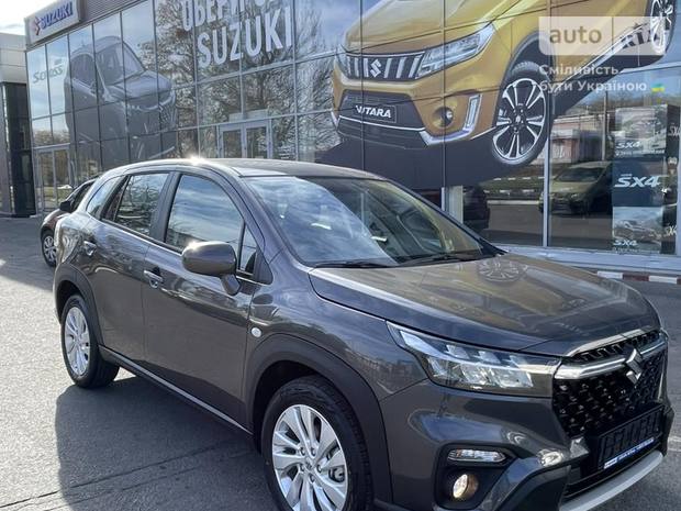 Suzuki S-Cross 2025