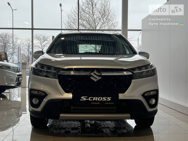 Suzuki S-Cross 2025