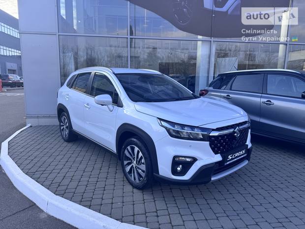 Suzuki S-Cross 2024