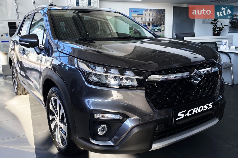 Suzuki S-Cross - фото 1