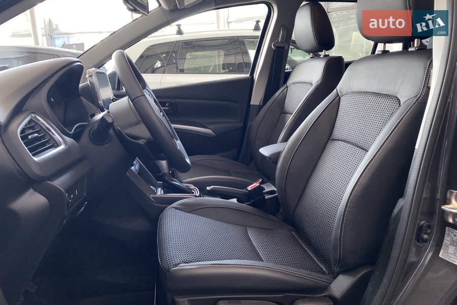 Suzuki S-Cross - фото 20