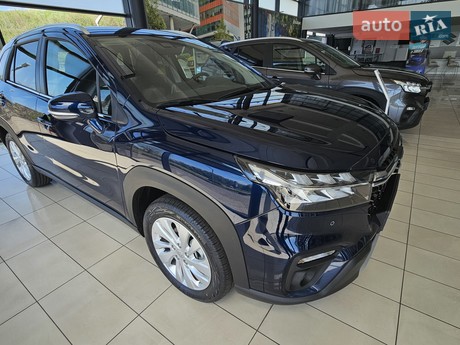 Suzuki S-Cross 2024